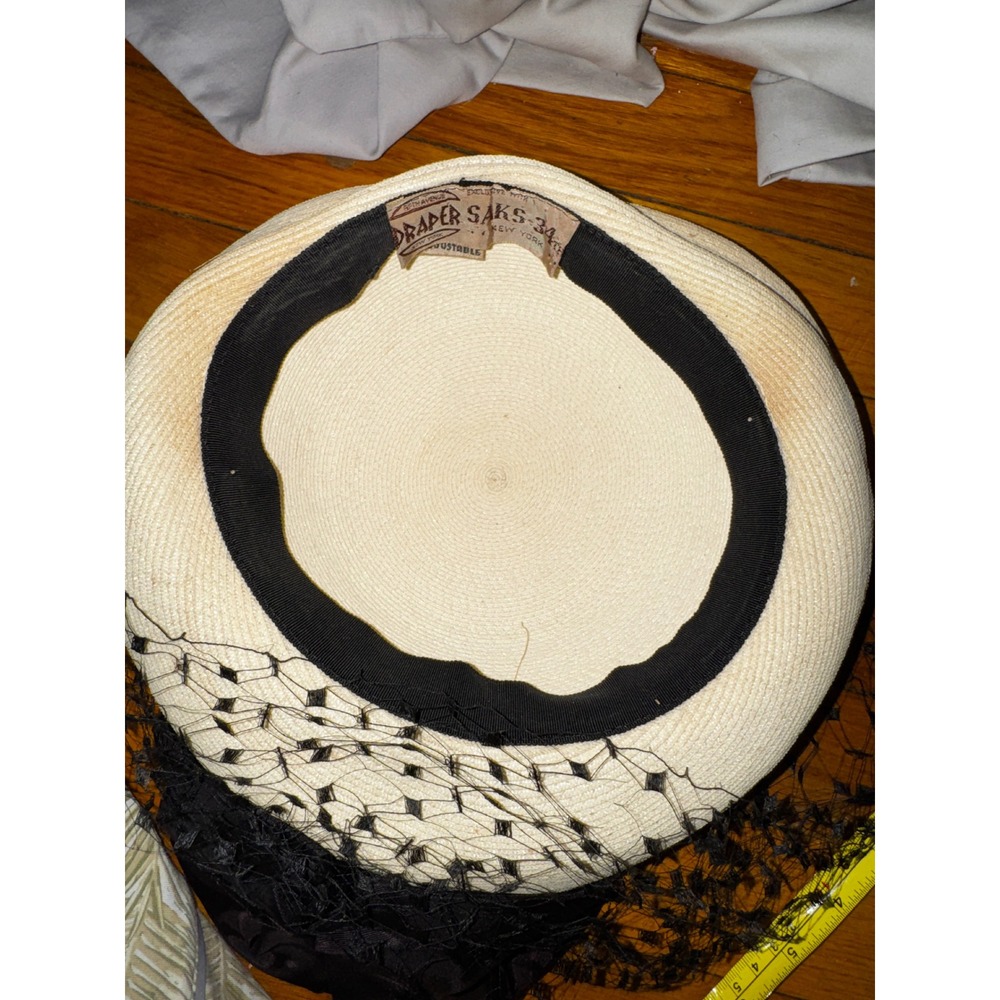 Vintage Draper Saks-34th NY Straw Pillbox Hat Birdcage Veil Plum Bow Cream Retro - Picture 8 of 10
